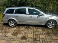 Gebraucht Opel Astra 101 PS (74 kW) 2007 Silber Kombi