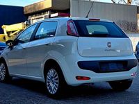 Gebraucht Fiat Punto Evo 77 PS (56 kW) 2011 Weiß Kleinwagen