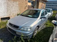 Gebraucht Opel Astra 101 PS (74 kW) 2000 Grau Limousine