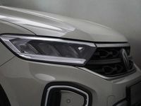 Gebraucht VW T-Roc Move 116 PS (85 kW) 2024 Grau SUV