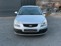 Gebraucht Kia Rio 96 PS (70 kW) 2007 Silber Kleinwagen