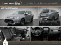 Gebraucht Mitsubishi Outlander Intense 199 PS (146 kW) 2014 Platinum grau metallic SUV