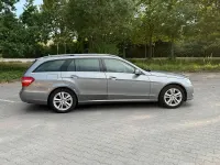Gebraucht Mercedes E250 Avantgarde 204 PS (150 kW) 2010 Silber Kombi