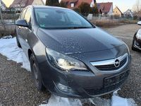 Gebraucht Opel Astra Sport 140 PS (102 kW) 2011 Grau Limousine