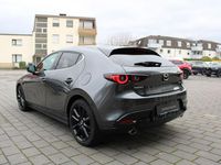 Gebraucht Mazda 3 Nagisa 140 PS (102 kW) 2025 Grau Limousine