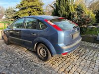 Second-hand Ford Focus 74 CP (54 kW) 2004 Albastru Berlinǎ