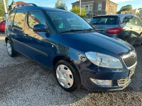 Gebraucht Skoda Roomster Plus Edition 105 PS (77 kW) 2013 Blau Van / Kleinbus