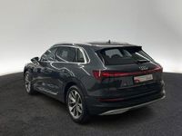 Gebraucht Audi e-tron Advanced Plus 300 kW (408 PS) 2021 Manhattangrau metallic SUV