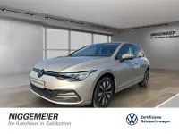 Gebraucht VW Golf VIII Move 150 PS (110 kW) 2023 Ivory silver metallic (metallic) Limousine