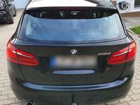 Gebraucht BMW 218 150 PS (110 kW) 2015 Schwarz Van / Kleinbus