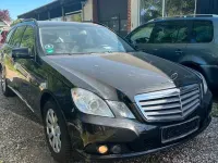 Gebraucht Mercedes E200 Avantgarde 184 PS (135 kW) 2010 Schwarz Limousine