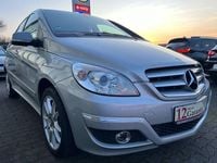 Gebraucht Mercedes B200 136 PS (100 kW) 2010 Silber Van / Kleinbus