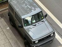 Gebraucht Suzuki Jimny 102 PS (75 kW) 2023 Grau SUV