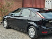 Gebraucht Ford Focus 101 PS (74 kW) 2008 Schwarz Limousine