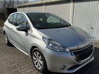 Gebraucht Peugeot 208 95 PS (69 kW) 2012 Silber Kleinwagen