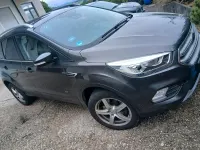 Gebraucht Ford Kuga 180 PS (132 kW) 2017 Beige SUV