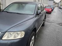 Gebraucht VW Touareg 241 PS (177 kW) 2005 Grau SUV