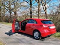 Gebraucht Mercedes A180 122 PS (89 kW) 2013 Rot Limousine