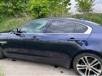 Gebraucht Jaguar XE 180 PS (132 kW) 2016 Blau Limousine