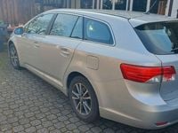 Gebraucht Toyota Avensis Multidrive S 147 PS (108 kW) 2013 Silber Kombi