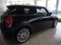 Gebraucht Mini Cooper 136 PS (100 kW) 2023 Schwarz Kleinwagen