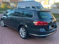 Gebraucht VW Passat Highline 177 PS (130 kW) 2013 Grau SUV