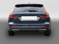 Gebraucht Volvo V60 CC Plus 197 PS (144 kW) 2024 Blau Kombi