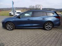 Gebraucht Ford Focus ST-Line X 125 PS (91 kW) 2023 Chromablau metallic Kombi