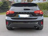 Usado Ford Focus Titanium 155 CV (114 kW) 2020 Negro Berlina