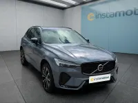 Gebraucht Volvo XC60 Plus 250 PS (183 kW) 2023 Grau SUV