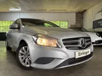 Gebraucht Mercedes A180 122 PS (89 kW) 2014 Silber Kleinwagen