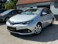 Gebraucht Toyota Auris Design 111 PS (81 kW) 2016 Silber Limousine