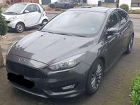 Gebraucht Ford Focus ST-Line 140 PS (102 kW) 2018 Grau Limousine