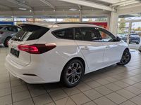 Neu Ford Focus ST-Line 125 PS (91 kW) 2025 Weiß Limousine