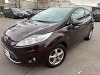 Gebraucht Ford Fiesta Titanium 82 PS (60 kW) 2009 Rot Kleinwagen