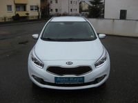 Gebraucht Kia Ceed Sportswagon Vision 135 PS (99 kW) 2013 Weiß Kombi