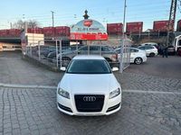 Gebraucht Audi A3 Attraction 90 PS (66 kW) 2012 Weiß Kleinwagen
