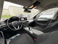 Gebraucht BMW 520 190 PS (139 kW) 2019 Silber Kombi