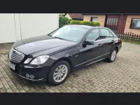 Gebraucht Mercedes E200 Elegance 184 PS (135 kW) 2009 Schwarz Limousine