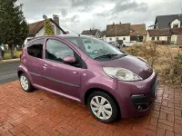 Gebraucht Peugeot 107 Style 68 PS (50 kW) 2014 Violet Kleinwagen