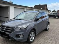 Gebraucht Ford Kuga ST-Line 179 PS (131 kW) 2019 Grau SUV
