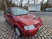 Gebraucht VW Polo Basis 60 PS (44 kW) 2001 Rot Limousine