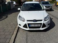 Usata Ford Focus 115 CV (84 kW) 2013 Bianco Station wagon