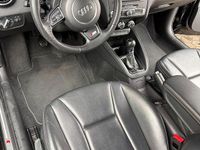 Gebraucht Audi A1 Ambition 122 PS (89 kW) 2014 Schwarz Kleinwagen