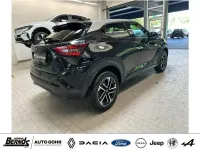 Second-hand Nissan Juke N-Connecta 114 CP (83 kW) 2024 Negru SUV