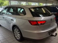 Gebraucht Seat Leon ST Style 110 PS (80 kW) 2015 Eissilber/estrella silver Kombi