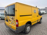 Usado Ford Transit 101 HP (74 kW) 2008 Amarelo Monovolume
