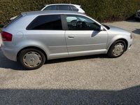 Gebraucht Audi A3 Attraction 90 PS (66 kW) 2010 Silber Kleinwagen