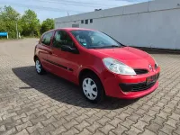 Gebraucht Renault Clio II 75 PS (55 kW) 2007 Rot Limousine
