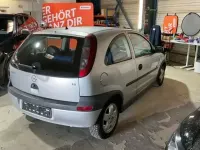 Gebraucht Opel Corsa 75 PS (55 kW) 2003 Silber Kleinwagen